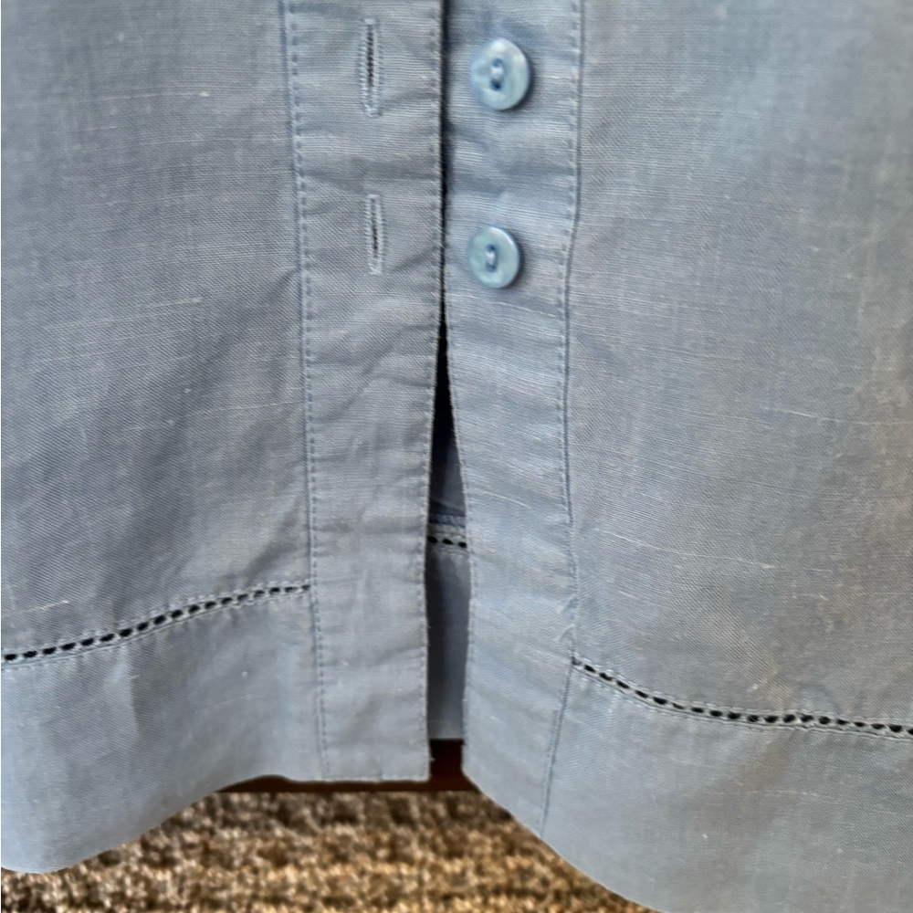 Chic Light Blue Button-Up Blouse - image 6